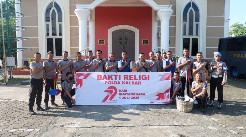 Wujudkan Harmoni Antar Umat Beragama, Polda Kalbar Gelar Bakti Religi Serentak Sambut Hari Bhayangkara ke-79